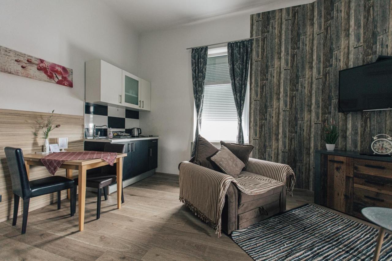 Palmers Apartments And Rooms Zagreb Extérieur photo